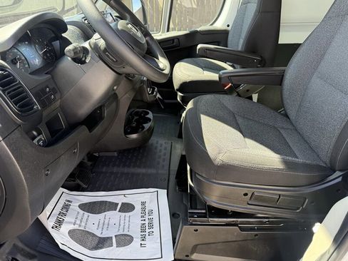 Used 2022 RAM ProMaster 2500 FWD image 17