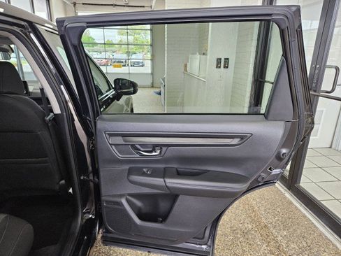 Used 2025 Honda CR-V EX image 15