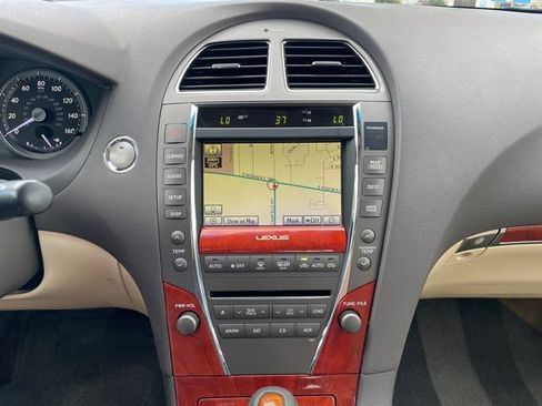 Used 2010 Lexus ES 350 FWD image 7