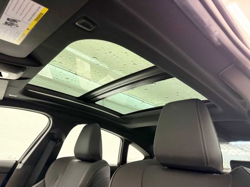 Used 2025 BMW 228i xDrive w/ Premium Package image 20