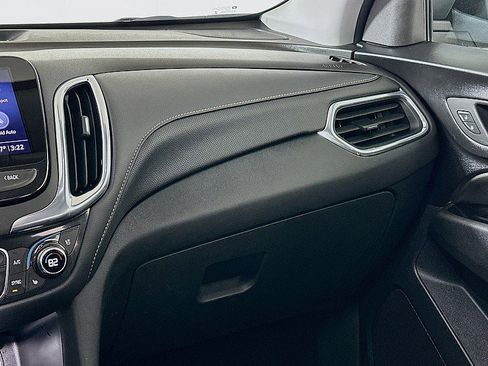 Used 2023 Chevrolet Equinox Premier image 26