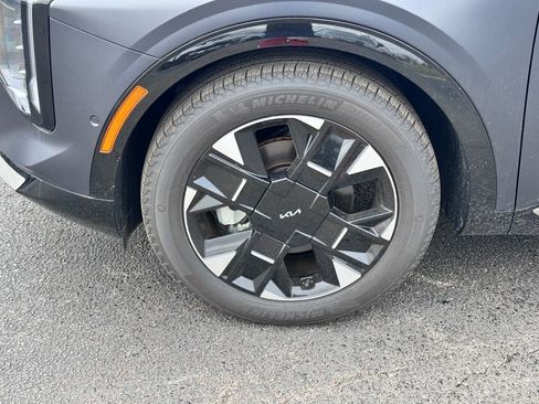 New 2026 Kia Sportage SX image 9