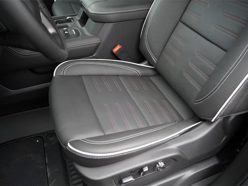 New 2026 GMC Sierra 1500 AT4X image 11