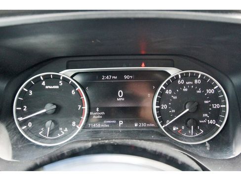 Used 2023 Nissan Rogue SV w/ SV Premium B Package image 10