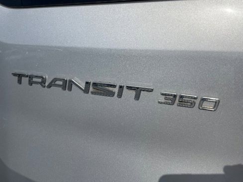 Used 2015 Ford Transit 350 XL RWD image 17