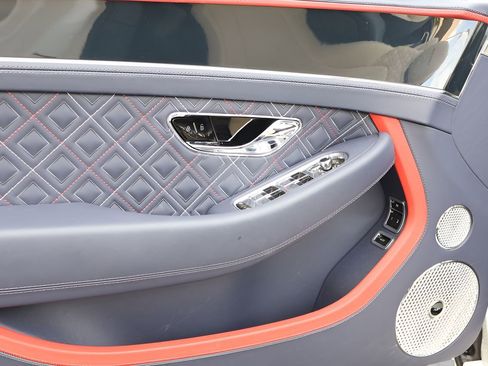 Certified 2023 Bentley Continental GT V8 AWD/4WD image 14