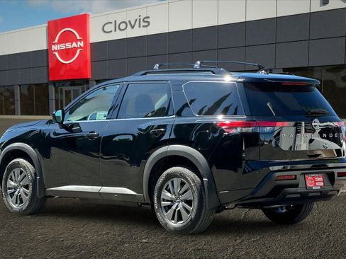 New 2026 Nissan Pathfinder SV FWD image 7