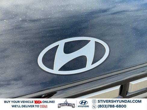 New 2026 Hyundai Santa Fe SE image 8