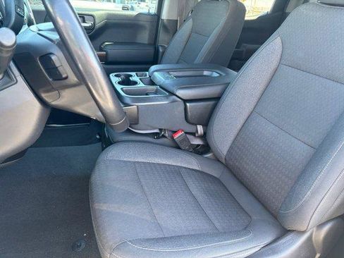 Used 2021 Chevrolet Silverado 1500 LT image 18