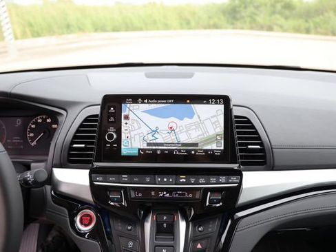 New 2026 Honda Odyssey Touring image 20