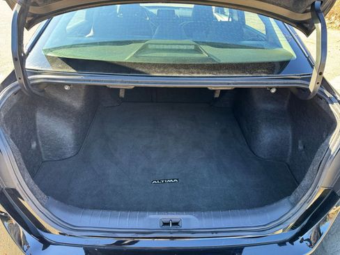 Used 2025 Nissan Altima 2.5 SV image 25