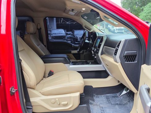 Used 2021 Ford F250 Lariat w/ Lariat Value Package AWD/4WD image 33