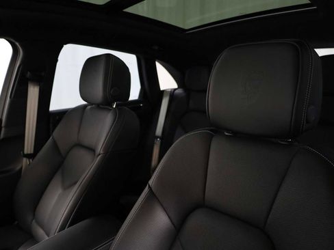 New 2026 Porsche Macan S image 20