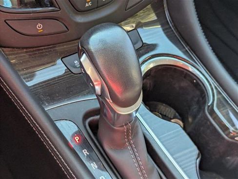 Used 2020 Buick Envision Essence image 7