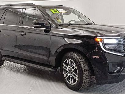 Certified 2025 Ford Expedition Active