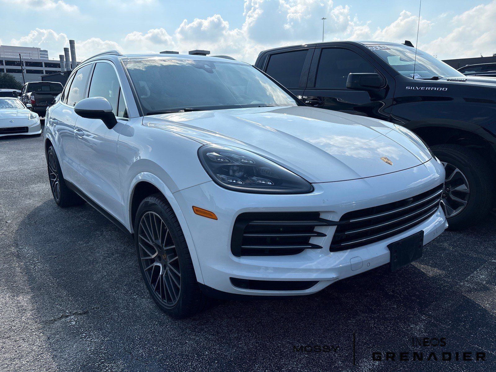 Used 2020 Porsche Cayenne AWD/4WD image 1