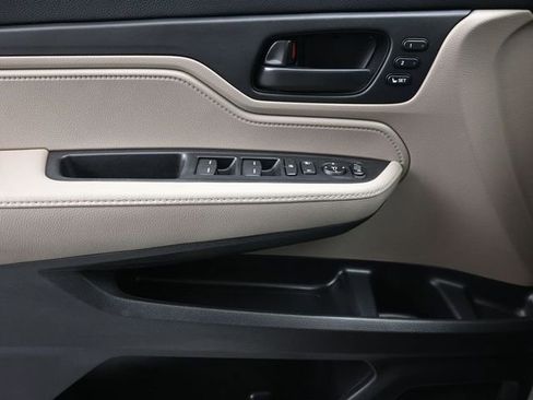 Used 2019 Honda Odyssey EX-L image 27