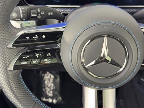 Used 2025 Mercedes-Benz G 580 w/ EQ Technology image 22