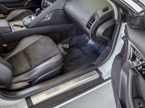 Used 2014 Jaguar F-TYPE Convertible image 48