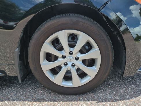 Certified 2025 Toyota Corolla LE FWD image 11