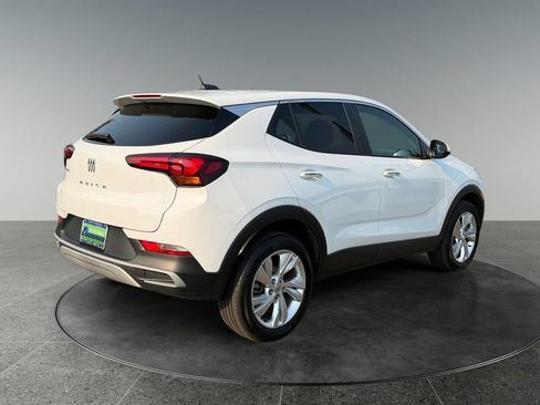 Used 2025 Buick Encore GX Preferred AWD/4WD image 8