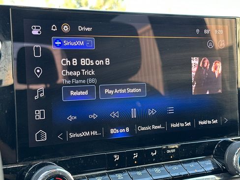 Certified 2024 Chevrolet Colorado LT w/ LT Convenience Package image 17