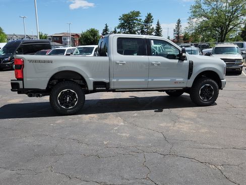 New 2026 Ford F350 Lariat w/ Tremor Off-Road Package AWD/4WD image 7