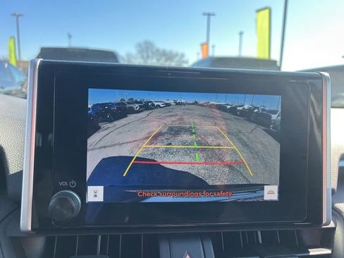 Used 2024 Toyota RAV4 XLE image 22