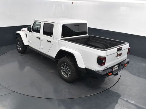 New 2025 Jeep Gladiator Mojave w/ Safety Group image 35