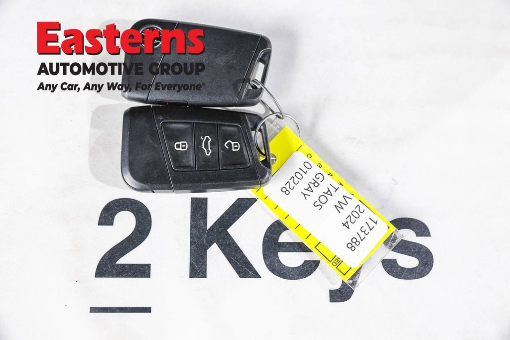 Used 2024 Volkswagen Taos S AWD/4WD image 27