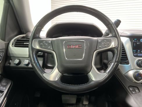 Used 2020 GMC Yukon SLT AWD/4WD image 14
