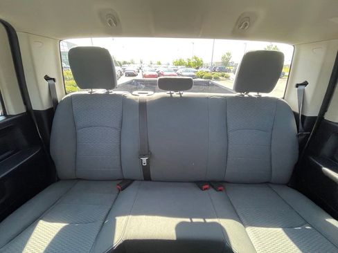Used 2017 RAM 2500 Tradesman w/ Chrome Appearance Group AWD/4WD image 28