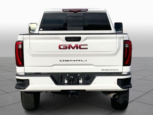 Used 2024 GMC Sierra 2500 Denali w/ Denali Reserve Package image 4