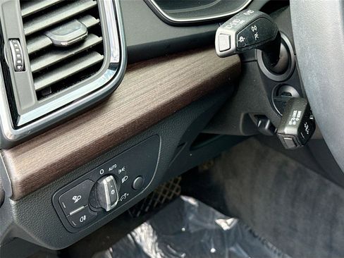 Used 2022 Audi Q5 2.0T Premium Plus image 10