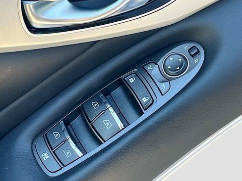Used 2024 INFINITI Q50 Luxe w/ Cargo Package AWD/4WD image 17