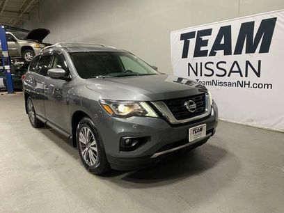 Certified 2018 Nissan Pathfinder SV