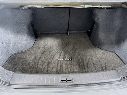 Used 2018 Nissan Sentra S w/ S Midnight Style Package image 23