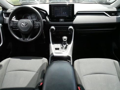 Used 2020 Toyota RAV4 LE w/ All Weather Liner Package AWD/4WD image 10