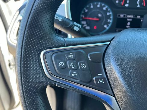 Used 2024 Chevrolet Equinox LS AWD/4WD image 41