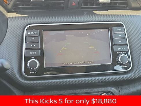 Used 2024 Nissan Kicks S FWD image 27