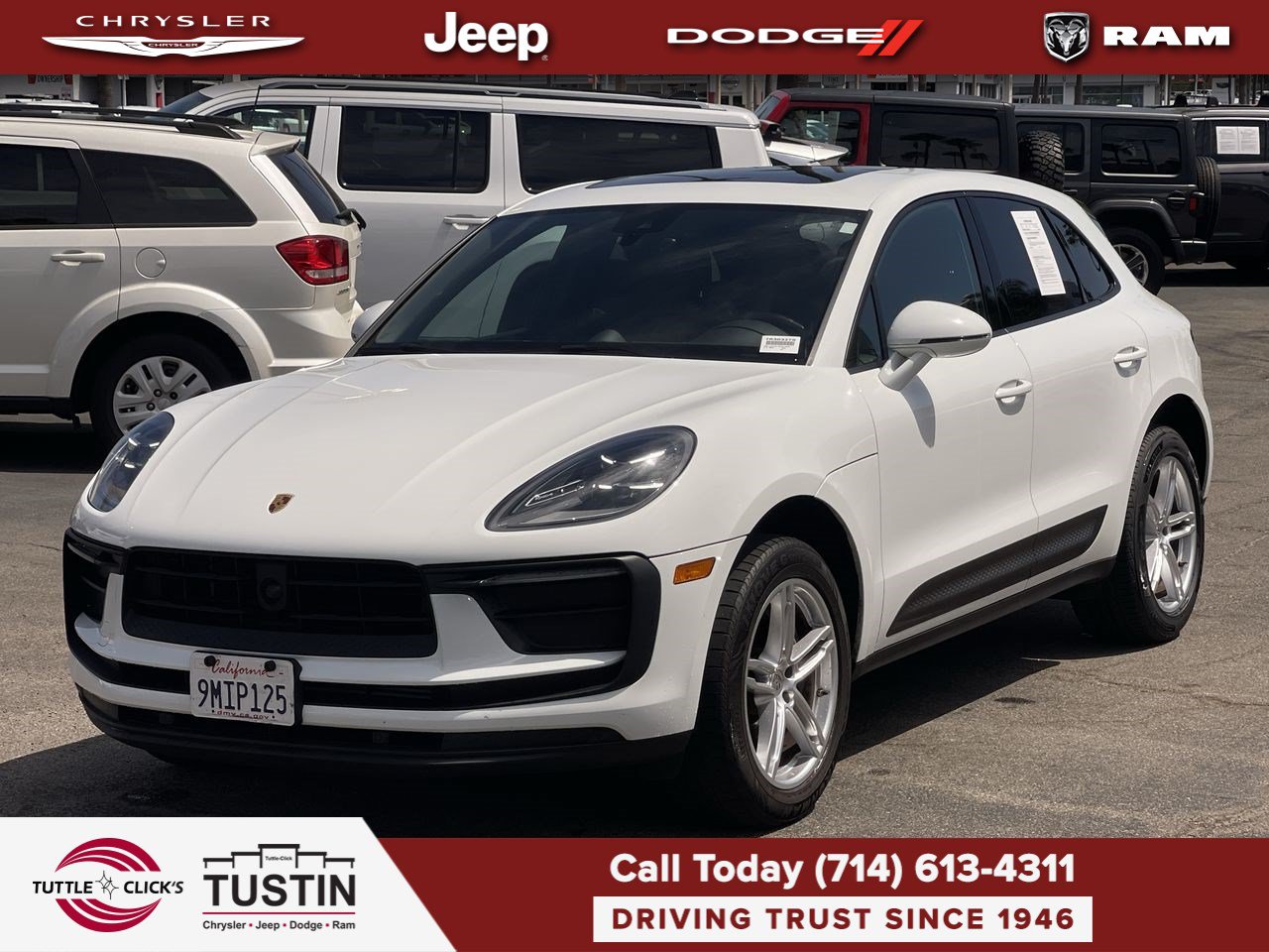 Used 2024 Porsche Macan AWD/4WD image 9