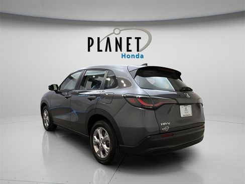 Certified 2024 Honda HR-V LX image 6