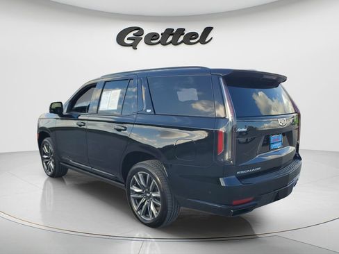 Used 2022 Cadillac Escalade Sport Platinum w/ Heavy-Duty Trailer Package AWD/4WD image 6