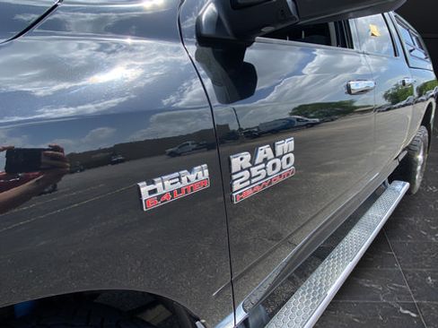 Used 2018 RAM 2500 Big Horn AWD/4WD image 30