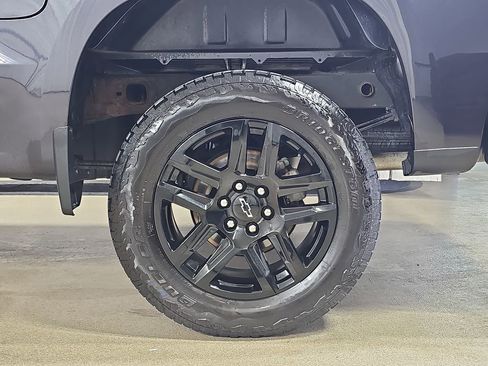 Certified 2023 Chevrolet Silverado 1500 Custom Trail Boss w/ LPO, Dark Essentials Package AWD/4WD image 36