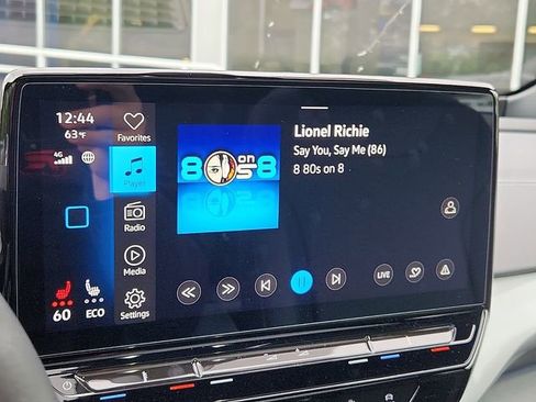 Used 2023 Volkswagen ID.4 Pro S Plus AWD/4WD image 18