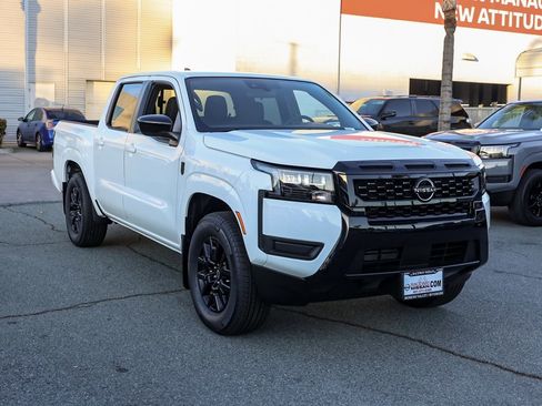 New 2026 Nissan Frontier SV image 2