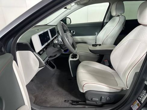 Used 2023 Hyundai Ioniq 5 SEL w/ Cargo Package image 11