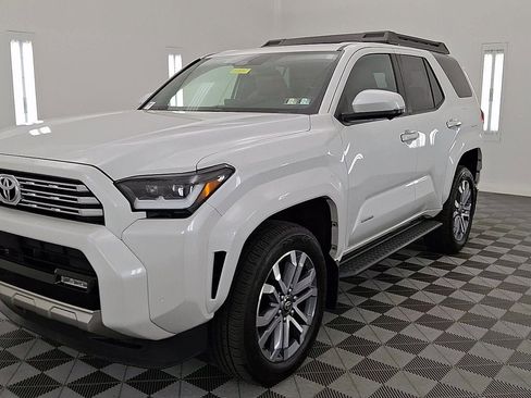 Used 2025 Toyota 4Runner Limited w/ Tow Technology Package image 8