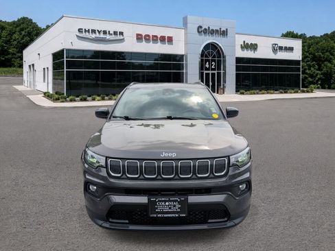 Used 2022 Jeep Compass Latitude w/ Convenience Group AWD/4WD image 9